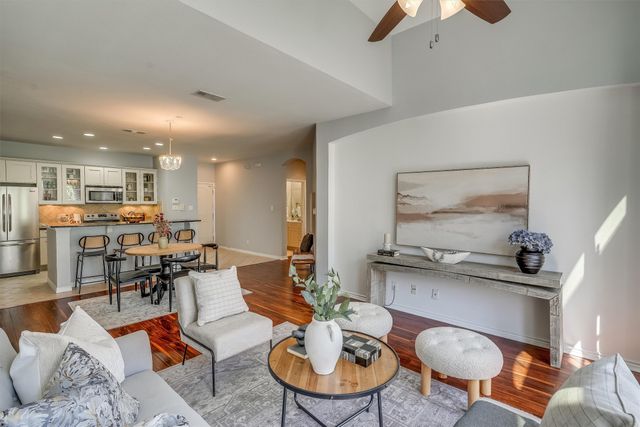 1020 Texas Street 3304, Fort Worth, TX 76102