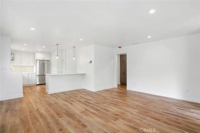 320 Catalina Drive A, Newport Beach, CA 92663