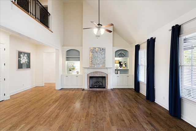 9212 LIGGON GREEN LN, Germantown, TN 38139