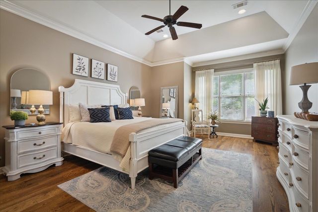 9212 LIGGON GREEN LN, Germantown, TN 38139