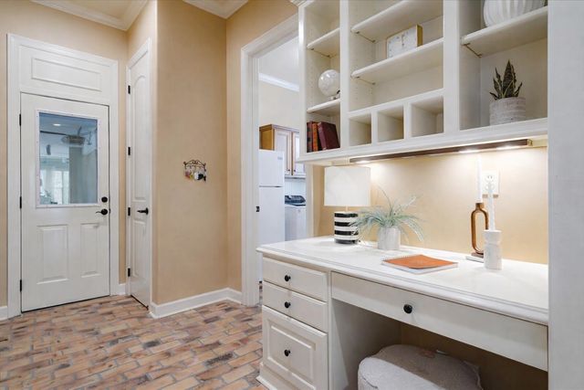 9212 LIGGON GREEN LN, Germantown, TN 38139