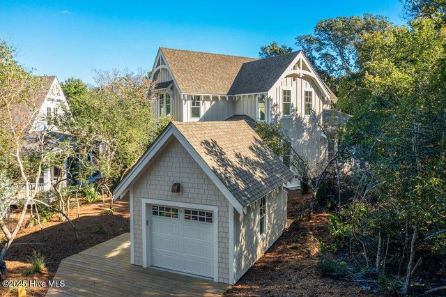 534 Chicamacomico Way, Bald Head Island, NC 28461