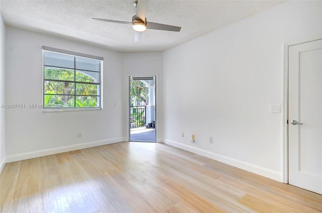 3105 NE 184th St 7201, Aventura, FL 33160