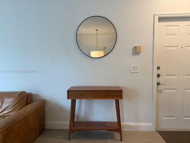 3105 NE 184th St 7201, Aventura, FL 33160