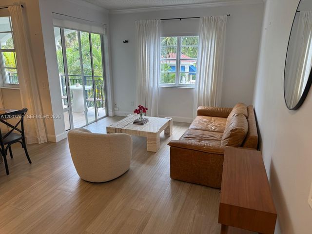 3105 NE 184th St 7201, Aventura, FL 33160