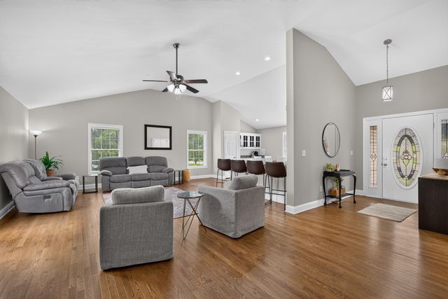 117 Creekside Drive, Danville, KY 40422