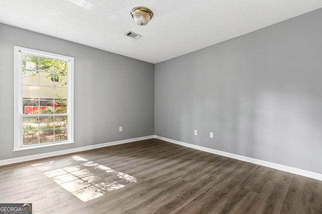 5626 Janeru Circle, Macon, GA 31216