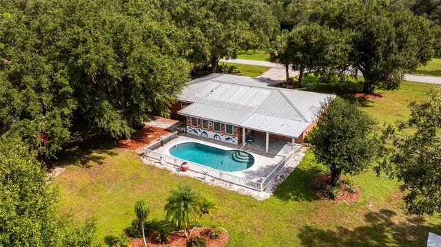 17371 WILLIAMSBURG DRIVE, North Fort Myers, FL 33917