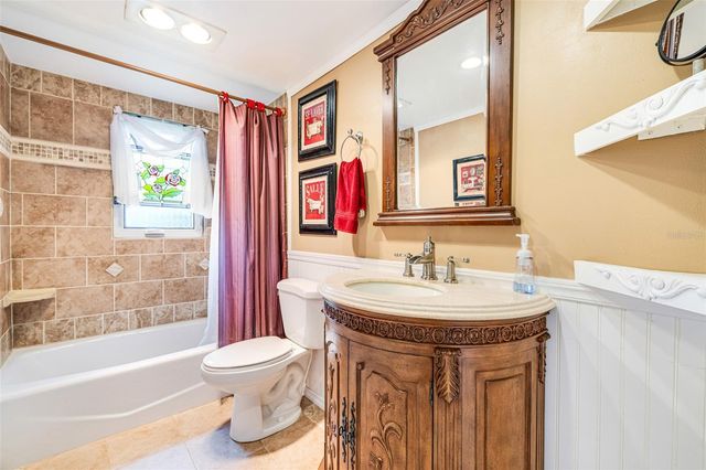 17371 WILLIAMSBURG DRIVE, North Fort Myers, FL 33917