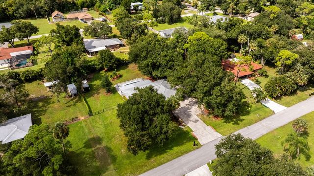 17371 WILLIAMSBURG DRIVE, North Fort Myers, FL 33917