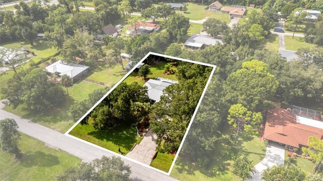 17371 WILLIAMSBURG DRIVE, North Fort Myers, FL 33917