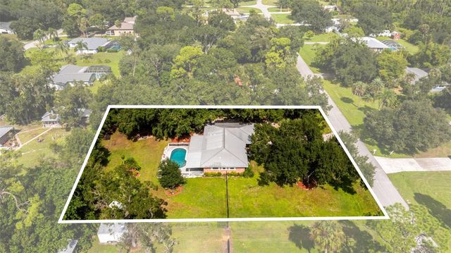 17371 WILLIAMSBURG DRIVE, North Fort Myers, FL 33917