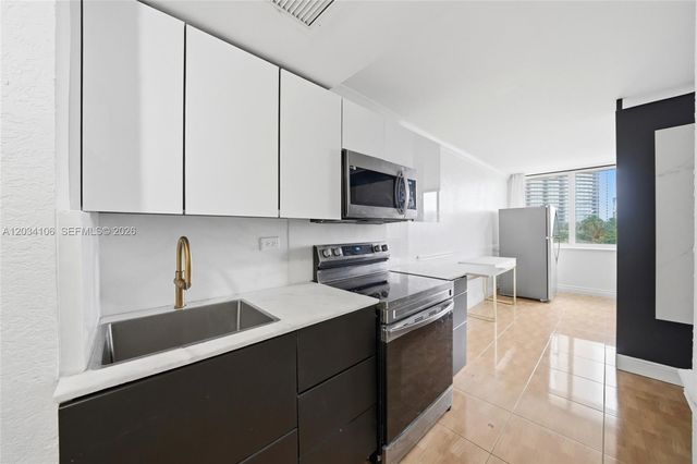 19201 Collins Avenue 341, Sunny Isles Beach, FL 33160