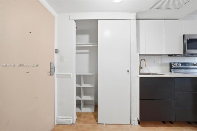 19201 Collins Avenue 341, Sunny Isles Beach, FL 33160
