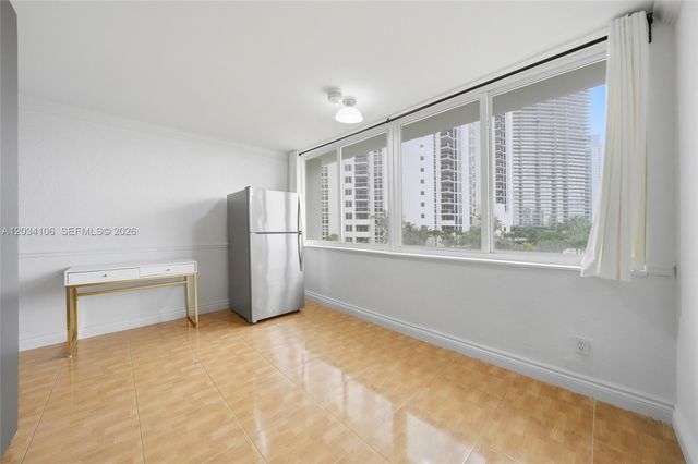 19201 Collins Avenue 341, Sunny Isles Beach, FL 33160