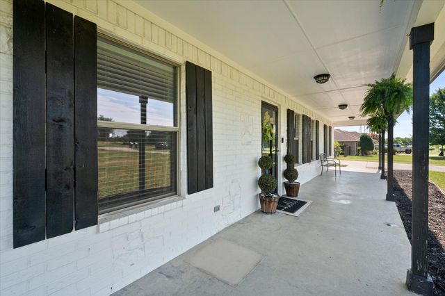 203 Mulkey Road, Waxahachie, TX 75167