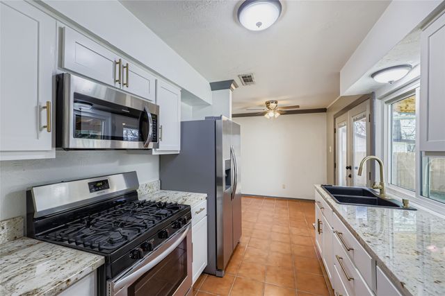 7407 Gayglen Drive, Dallas, TX 75217