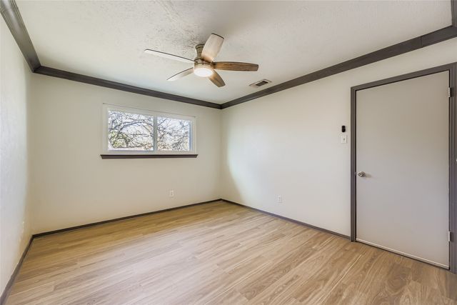 7407 Gayglen Drive, Dallas, TX 75217