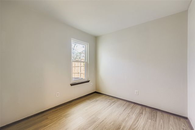 7407 Gayglen Drive, Dallas, TX 75217