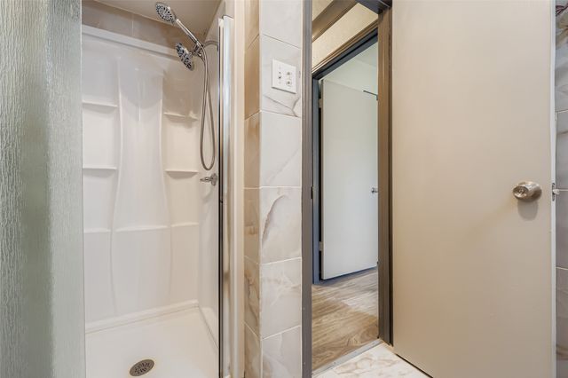 7407 Gayglen Drive, Dallas, TX 75217