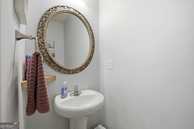2734 Sedgeview Way, Buford, GA 30519