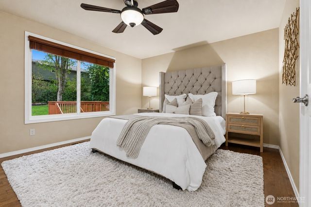 13415 NE 119th Way, Redmond, WA 98052