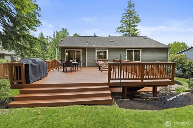 13415 NE 119th Way, Redmond, WA 98052