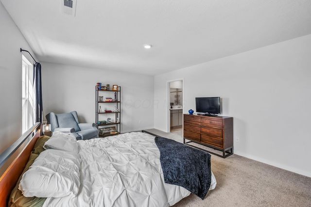 888 Sunny Vale Drive, Delaware, OH 43015