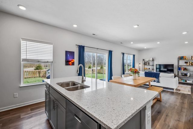 888 Sunny Vale Drive, Delaware, OH 43015