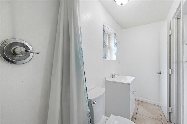 2418 JUNGLE STREET, Lakeland, FL 33801
