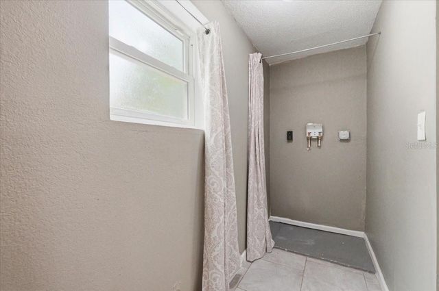 2418 JUNGLE STREET, Lakeland, FL 33801