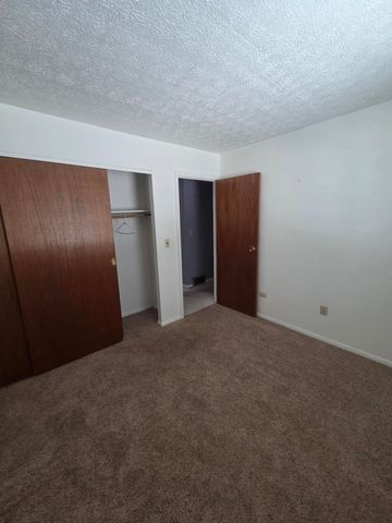 212 Merravay Drive, Florence, KY 41042