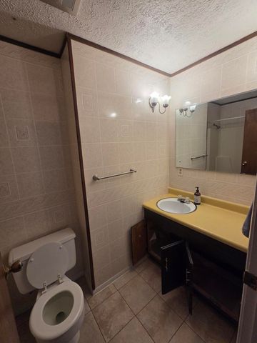 212 Merravay Drive, Florence, KY 41042