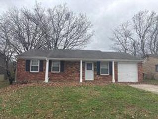 212 Merravay Drive, Florence, KY 41042