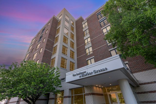 101 Harbor Greene Drive, W405, Bellevue, KY 41073