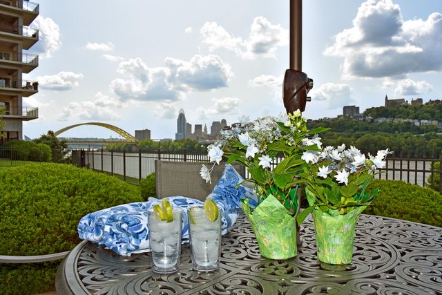 101 Harbor Greene Drive, W405, Bellevue, KY 41073