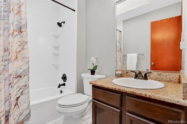 17229 E Crestline Avenue, Centennial, CO 80015