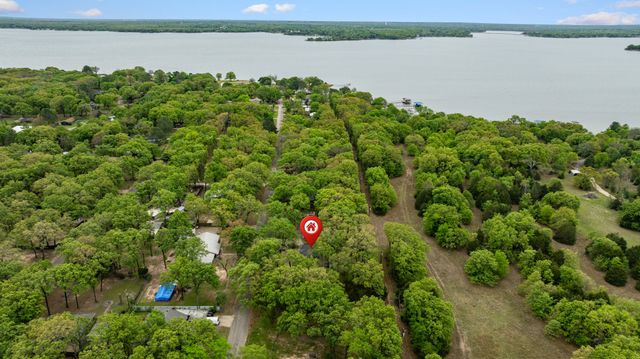 1345 Tawakoni Drive, West Tawakoni, TX 75474