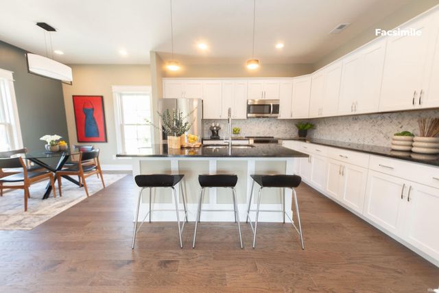 1568 S Piazza Drive, Bloomington, IN 47401