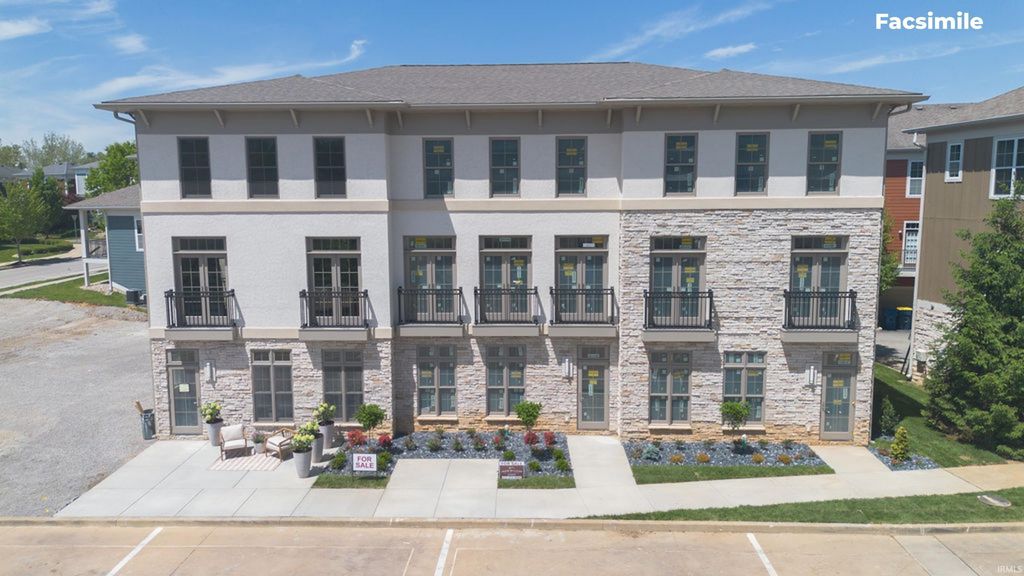 1568 S Piazza Drive, Bloomington, IN 47401