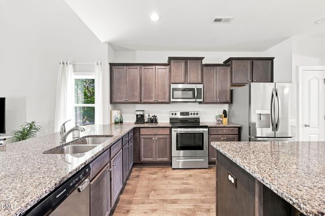 155 Stephens Timberline View, Clayton, NC 27520