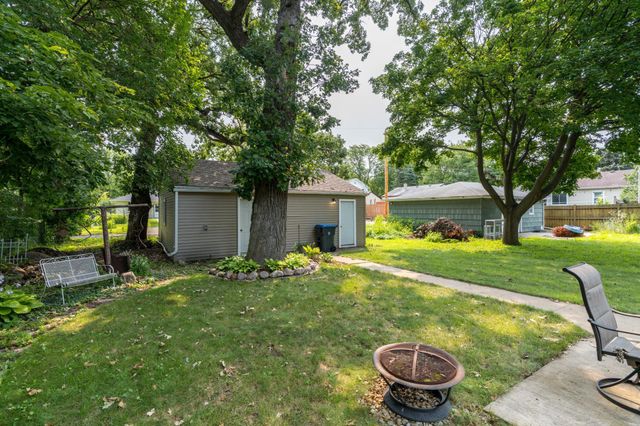113 Hazel Street, Mankato, MN 56001