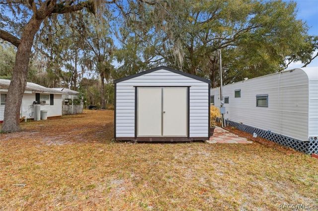 1161 N Beach Park Drive, Inverness, FL 34453