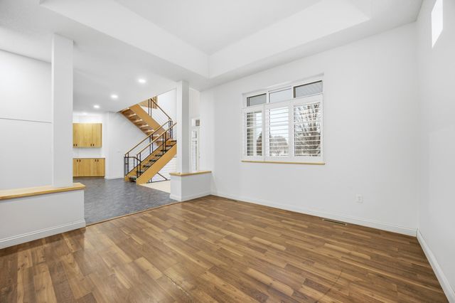 5027 Rose Creek Parkway S, Fargo, ND 58104