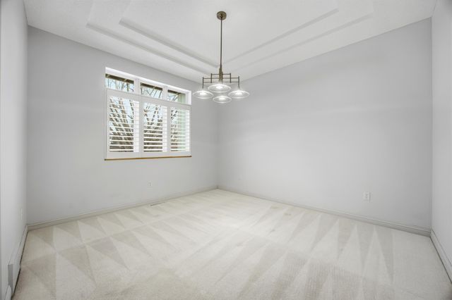 5027 Rose Creek Parkway S, Fargo, ND 58104