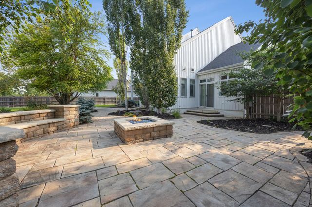 5027 Rose Creek Parkway S, Fargo, ND 58104