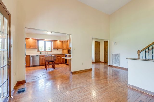 106 Margo Drive, Johnson City, TN 37601