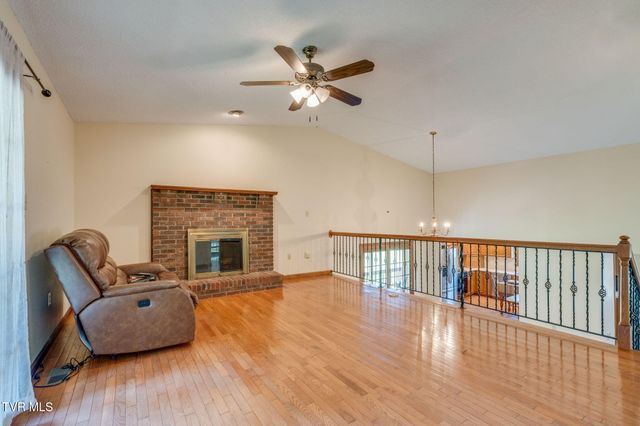 106 Margo Drive, Johnson City, TN 37601