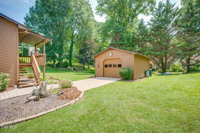 106 Margo Drive, Johnson City, TN 37601