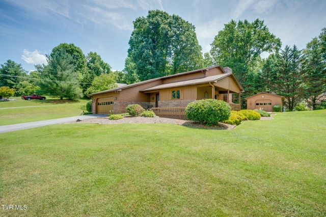 106 Margo Drive, Johnson City, TN 37601